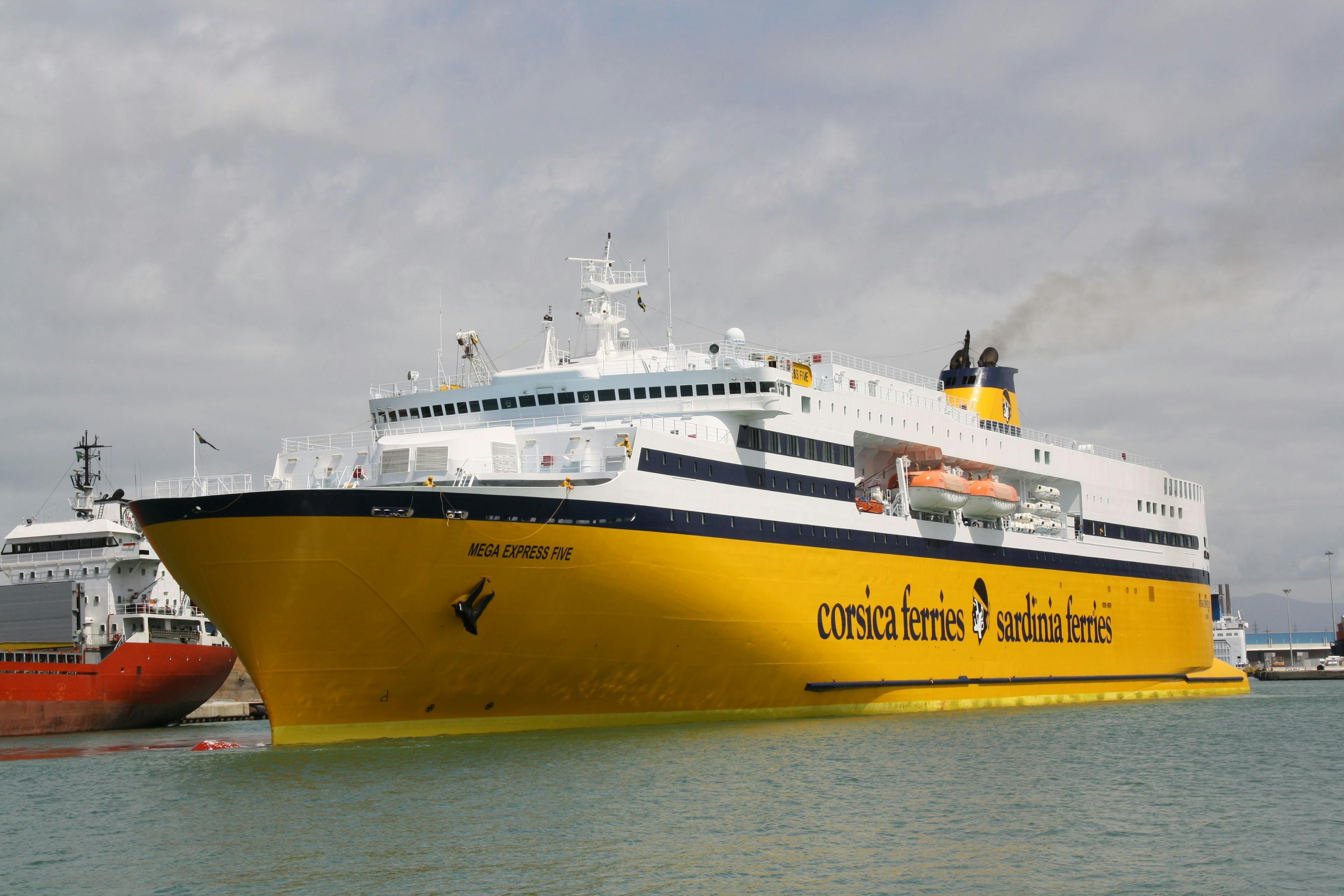 Ferry Piombino Bastia