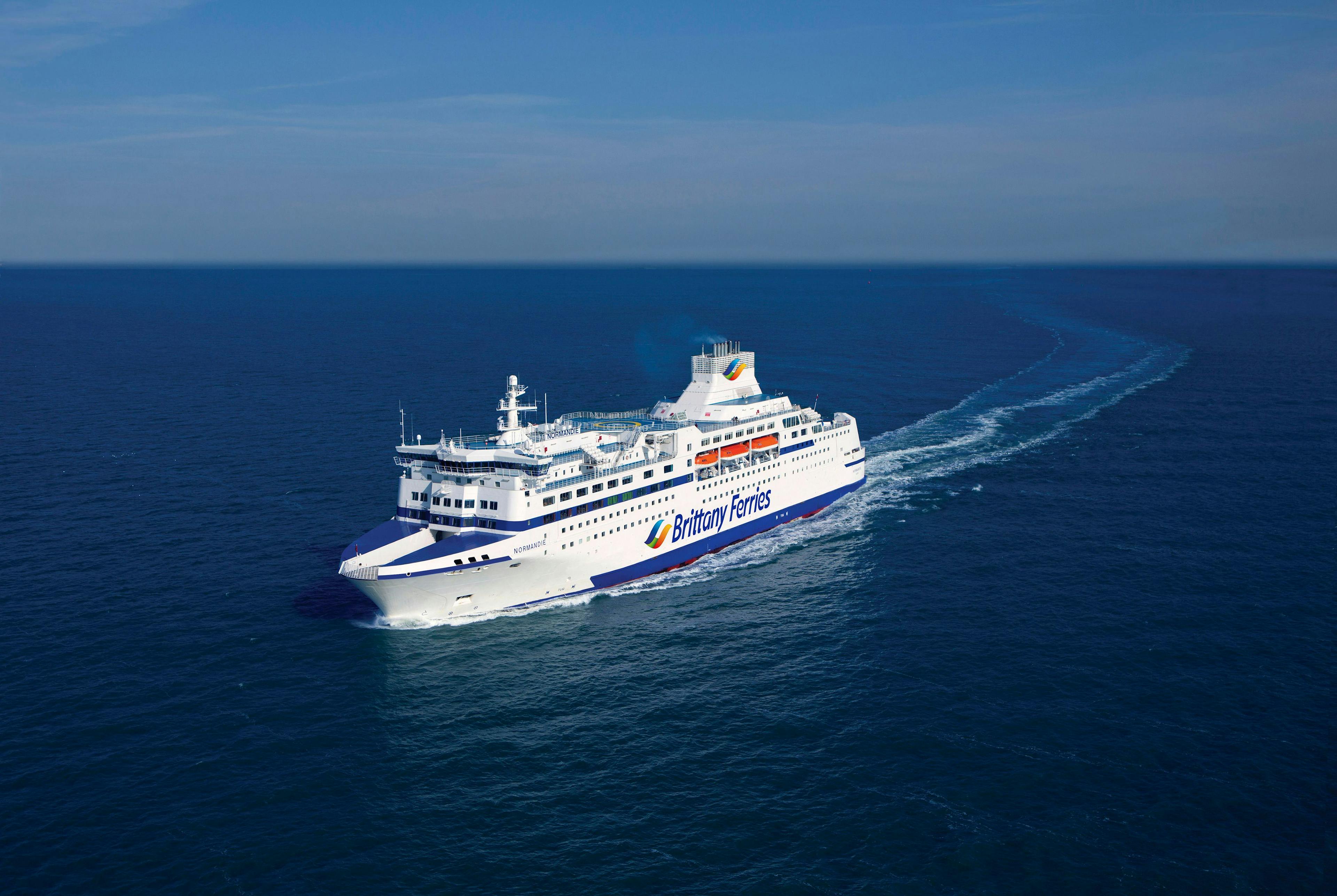 Ferry Cherboug Rosslare