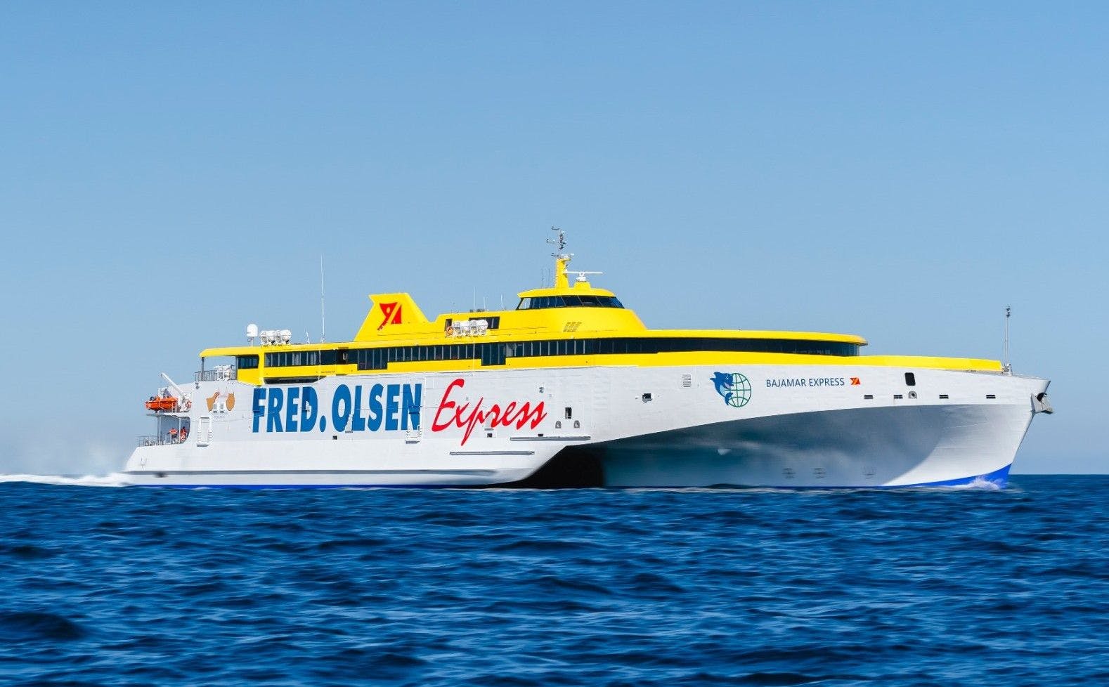 fred olsen express ship